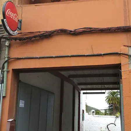 Homestay Residencia Conejos - Bike & Motorbike Las Palmas de Gran Canaria