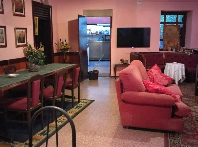 Homestay Residencia Conejos - Bike & Motorbike *