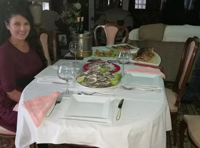 Homestay Residencia Conejos - Bike & Motorbike