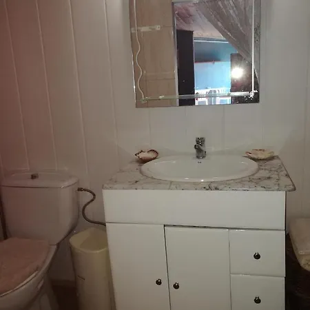 בית אירוח Residencia Conejos - Bike & Motorbike לאס פאלמס דה גראן קנאריה