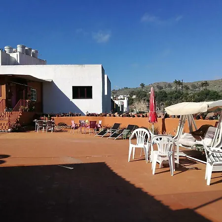 Kwatera prywatna Residencia Conejos - Bike & Motorbike *