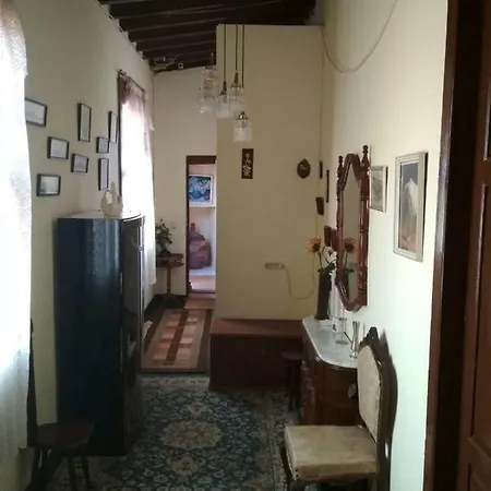 בית אירוח Residencia Conejos - Bike & Motorbike *