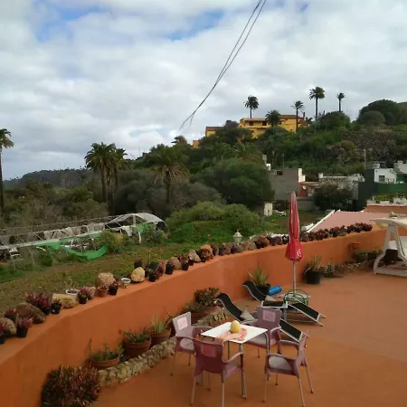 בית אירוח Residencia Conejos - Bike & Motorbike *