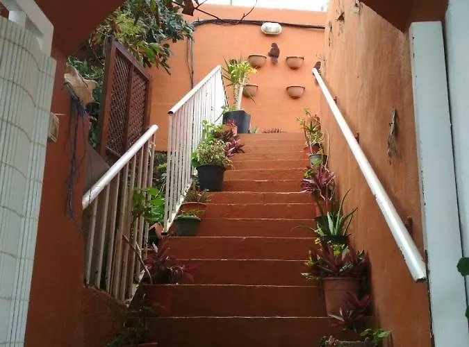 Privatunterkunft Residencia Conejos - Bike & Motorbike Las Palmas / Gran Canaria