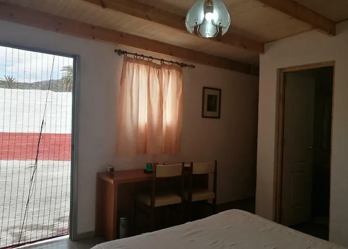 Privatunterkunft Residencia Conejos - Bike & Motorbike *