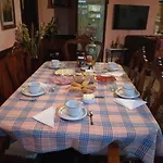 Kwatera prywatna Residencia Conejos - Bike & Motorbike *