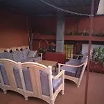 Kwatera prywatna Residencia Conejos - Bike & Motorbike