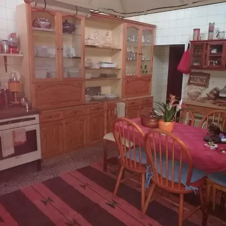 Проживание в семье Residencia Conejos - Bike & Motorbike Лас-Пальмас-де-Гран-Канария