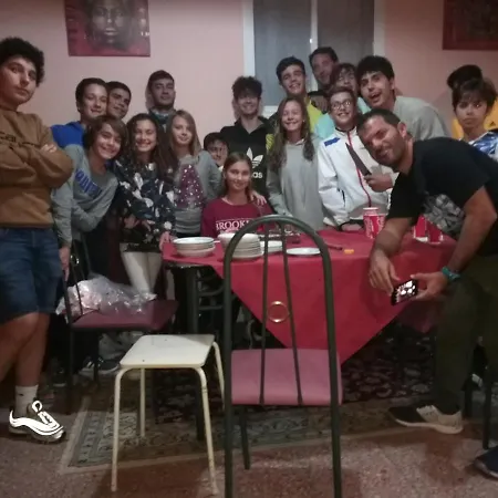 Residencia Conejos - Bike & Motorbike Проживание в семье