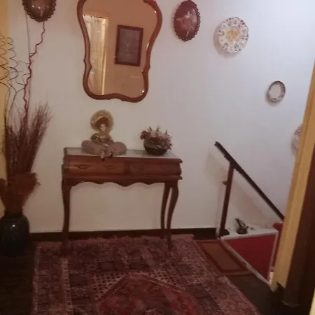 Residencia Conejos - Bike & Motorbike منزل للإقامة