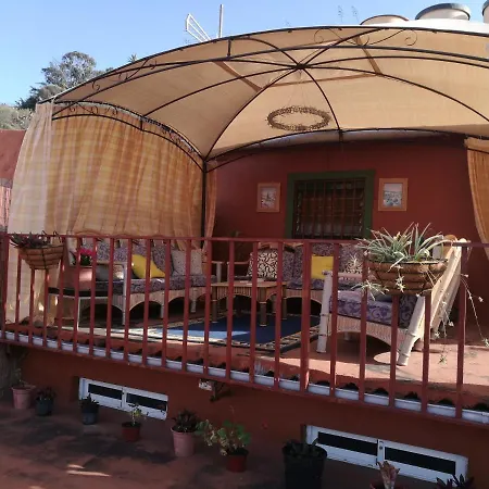 Residencia Conejos - Bike & Motorbike 홈스테이 라스팔마스
